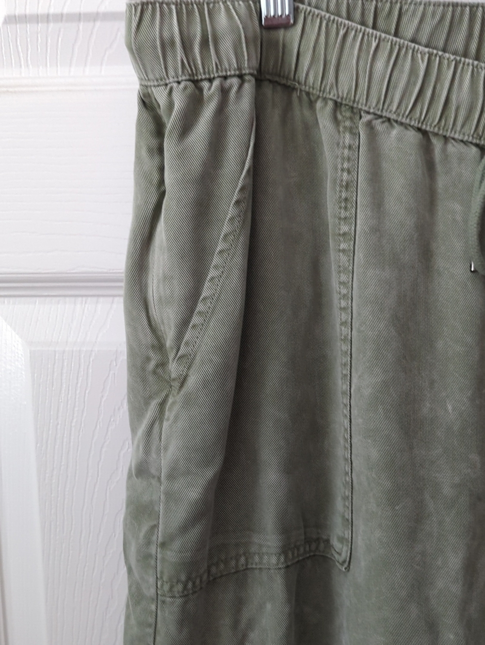 NWT! ~C & C CALIFORNIA~ FUNKY WIDE LEG CARGO PANTS-L - Picture 4 of 9